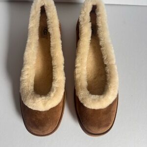 NWOB UGG Women’s Zora Ballet Flat in size 10